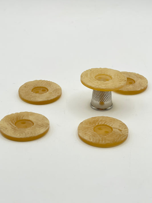 Pack 5 botones vintage de pasta color beige, años 50.
