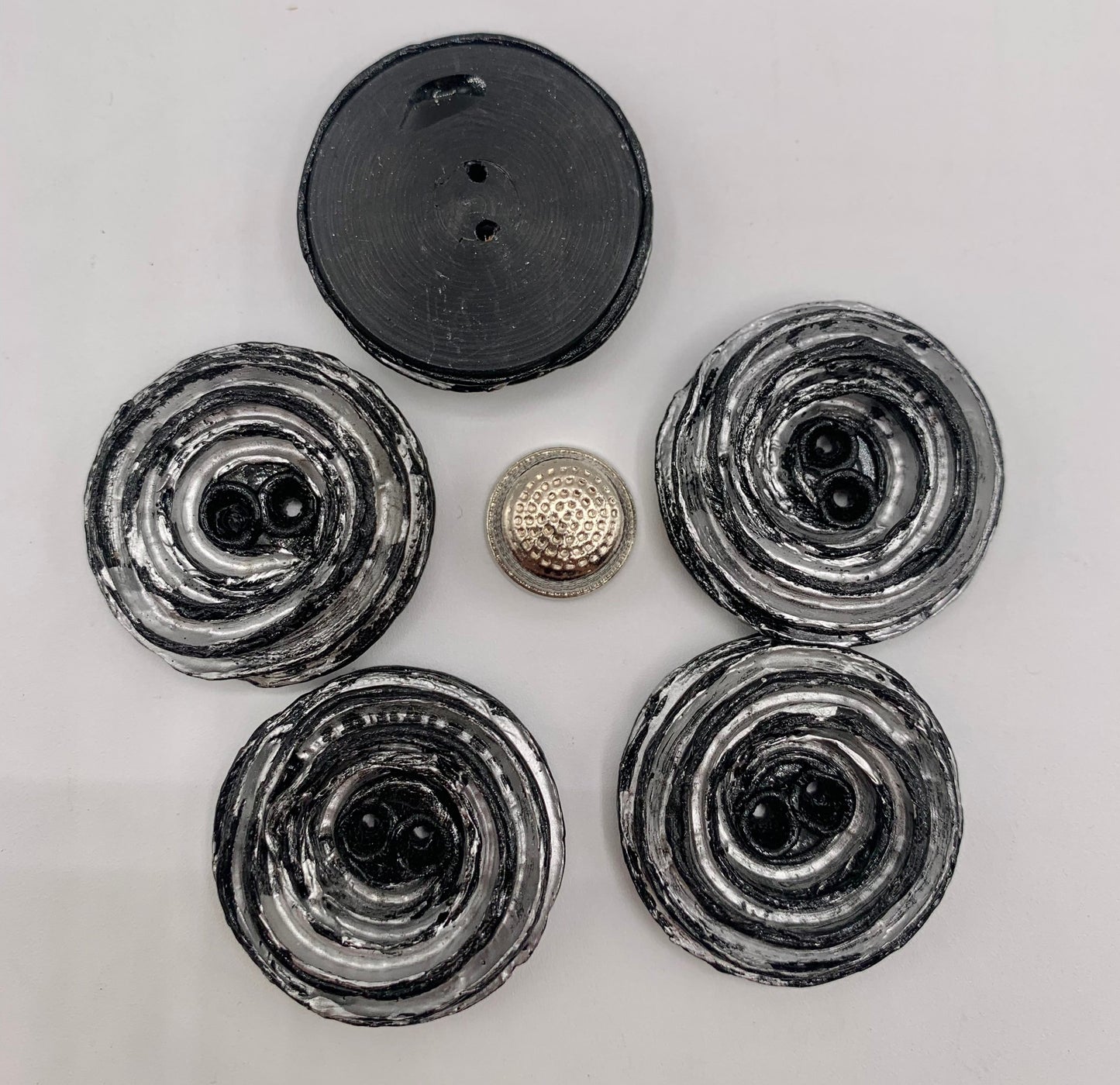 Pack 5 botones vintage de pasta color negro y gris