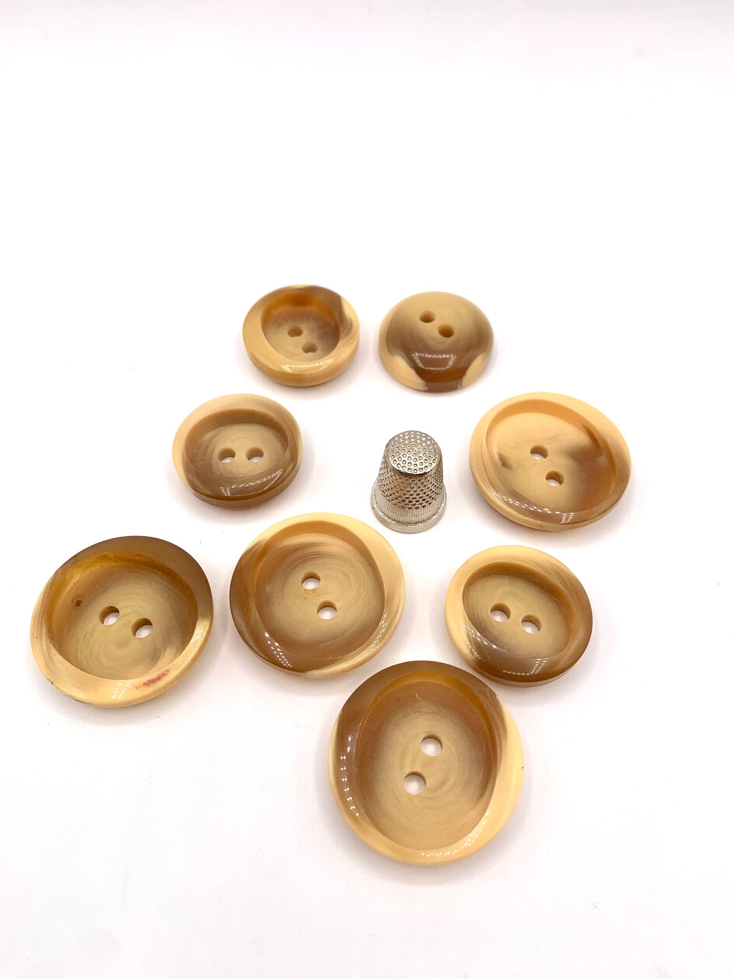 Pack 8 botones de pasta color beige y camel