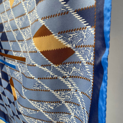 Pañuelo vintage italiano años 70 color azul, marrón y blanco G. GUCCINI