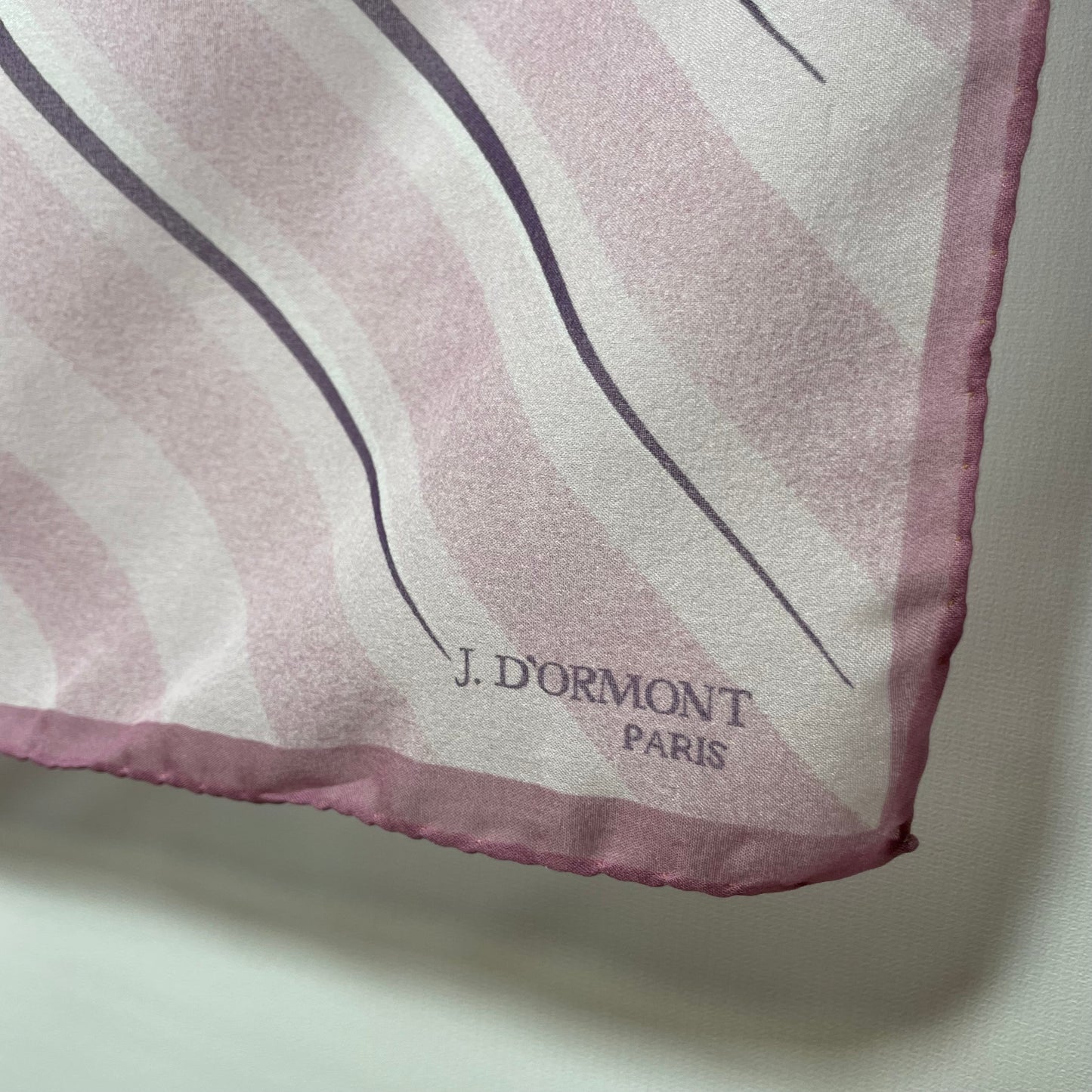 Pañuelo vintage italiano años 70 color rosa, gris y berenjena