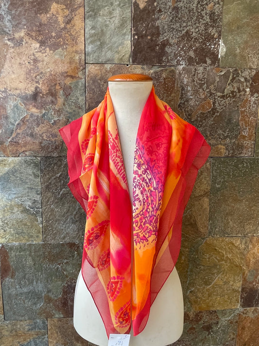 Pañuelo vintage italiano años 70, tonos rojos, naranjas y rosas DOMINGUEZ