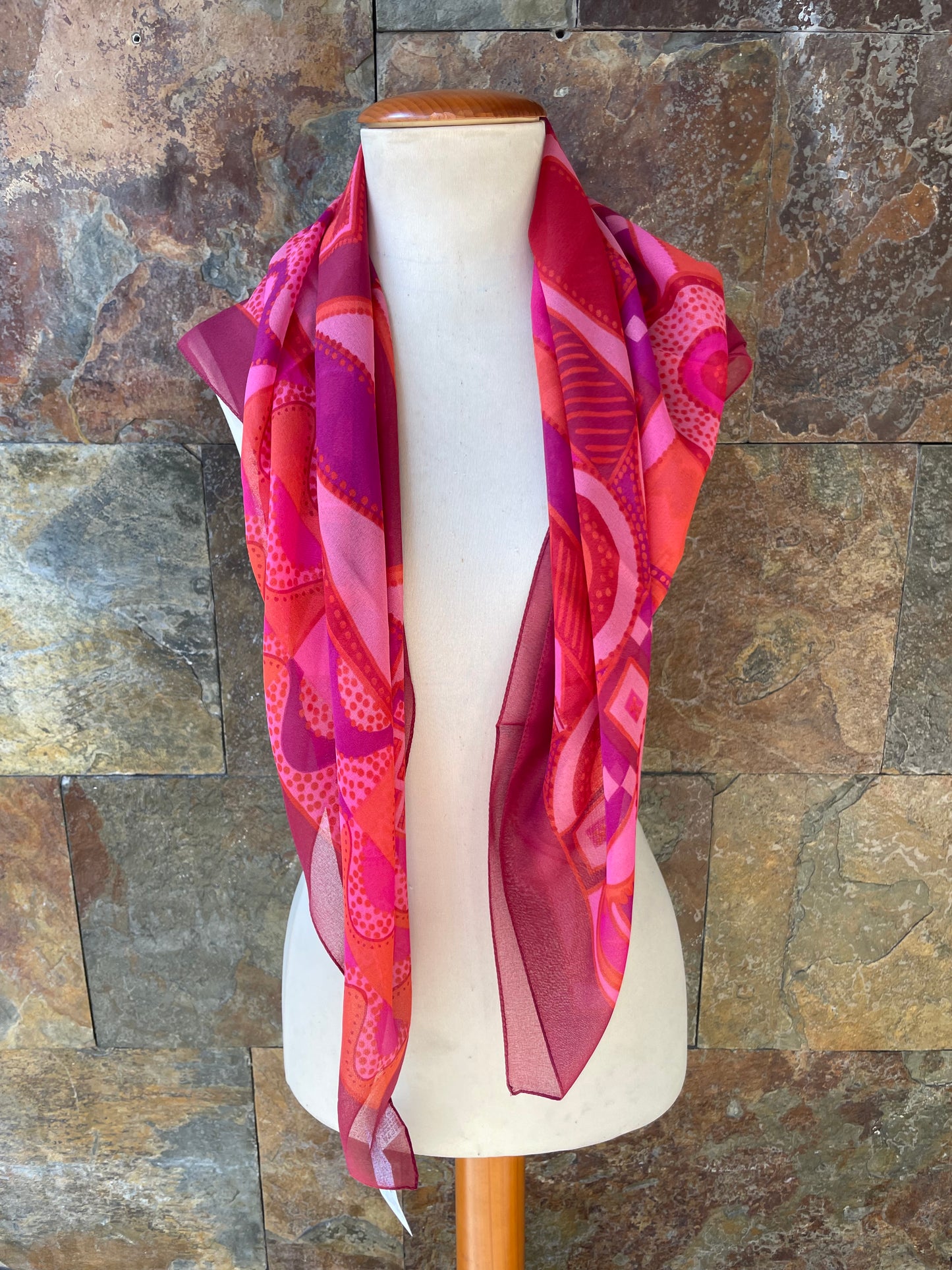 Pañuelo vintage italiano años 70, tonos rosa, morado y anaranjado DOMINGUEZ