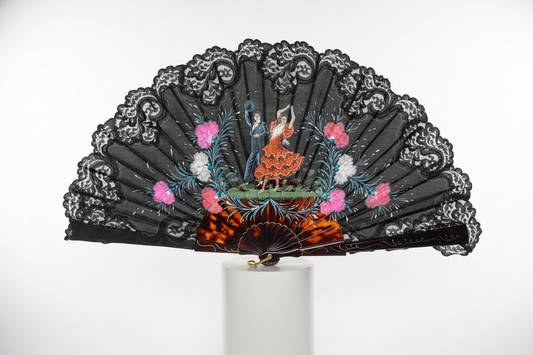 Pericón de pasta color carey y encaje negro pintado a mano con bailaores de flamenco