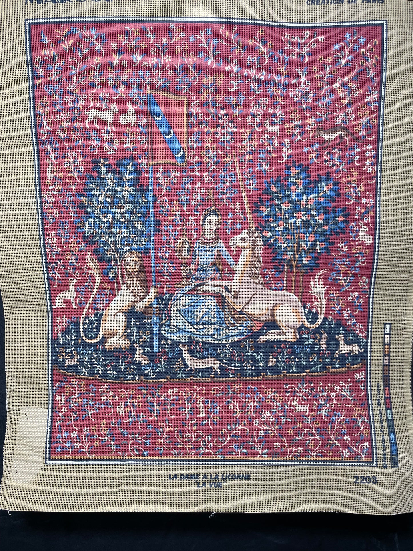 Petit point: "La dame a la licorne" MARGOT - CON HILOS