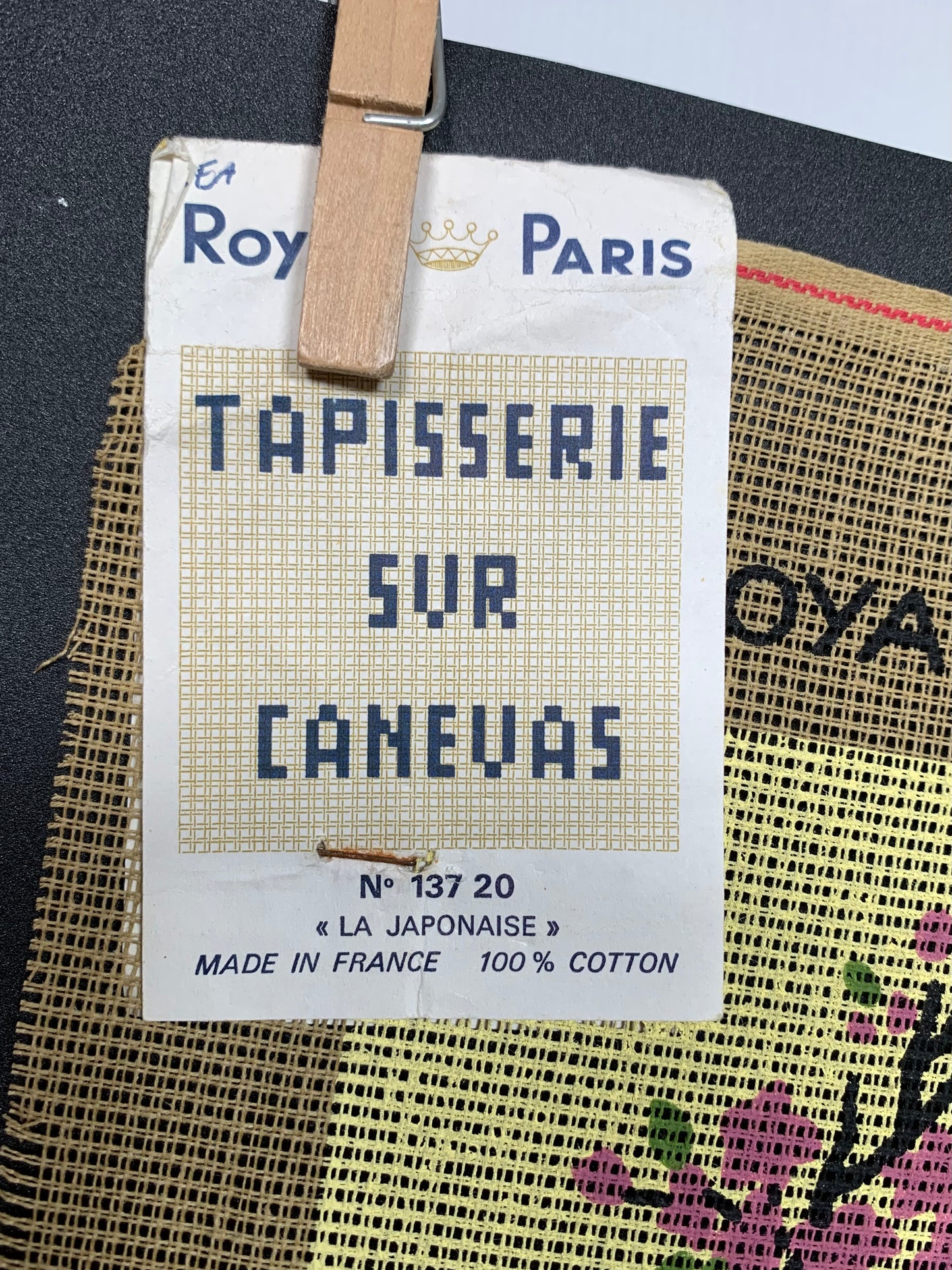Petit point: "La Japonaise" Royal Paris - CON HILOS