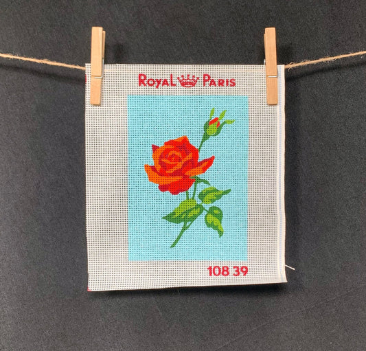 Petit point: "Rosa con fondo azul" Royal Paris - CON HILOS