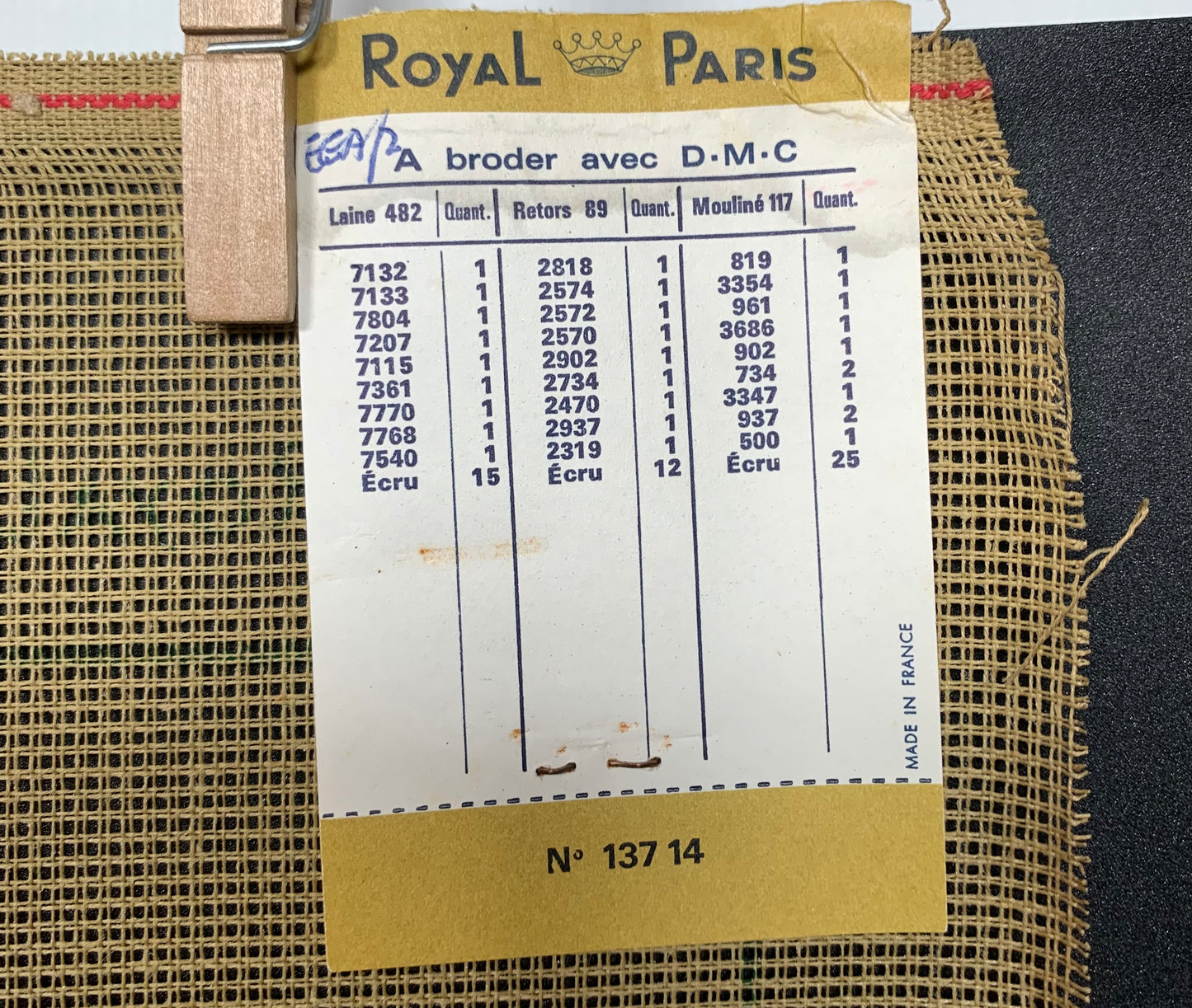 Petit point: "Roses roses" Royal Paris - CON HILOS