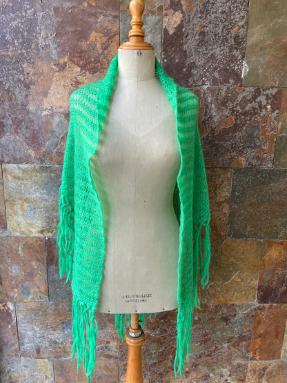 Pico vintage con fleco hecho a mano en color verde lima