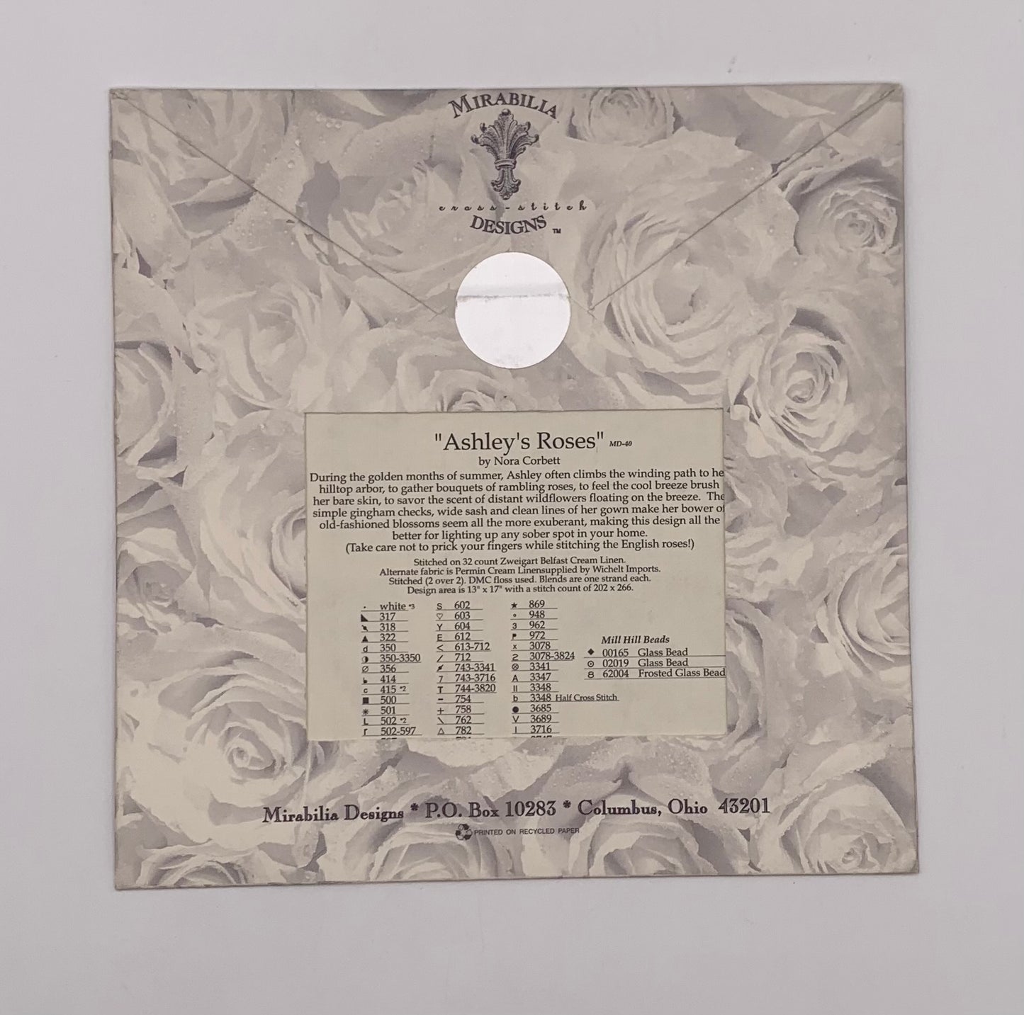 Plantilla "Ashley's roses" MIRABILIA / Punto de cruz (Idioma inglés)