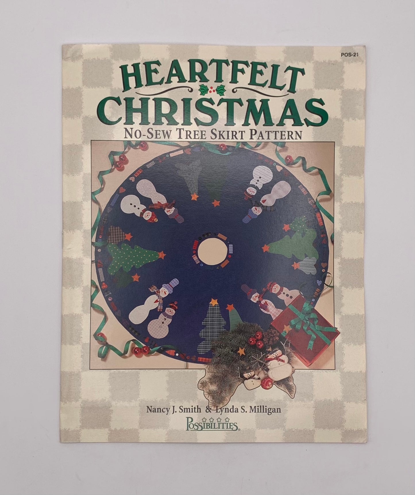 Plantilla "Heartfelt Christmas" No-sew tree skirt pattern (Idioma inglés)