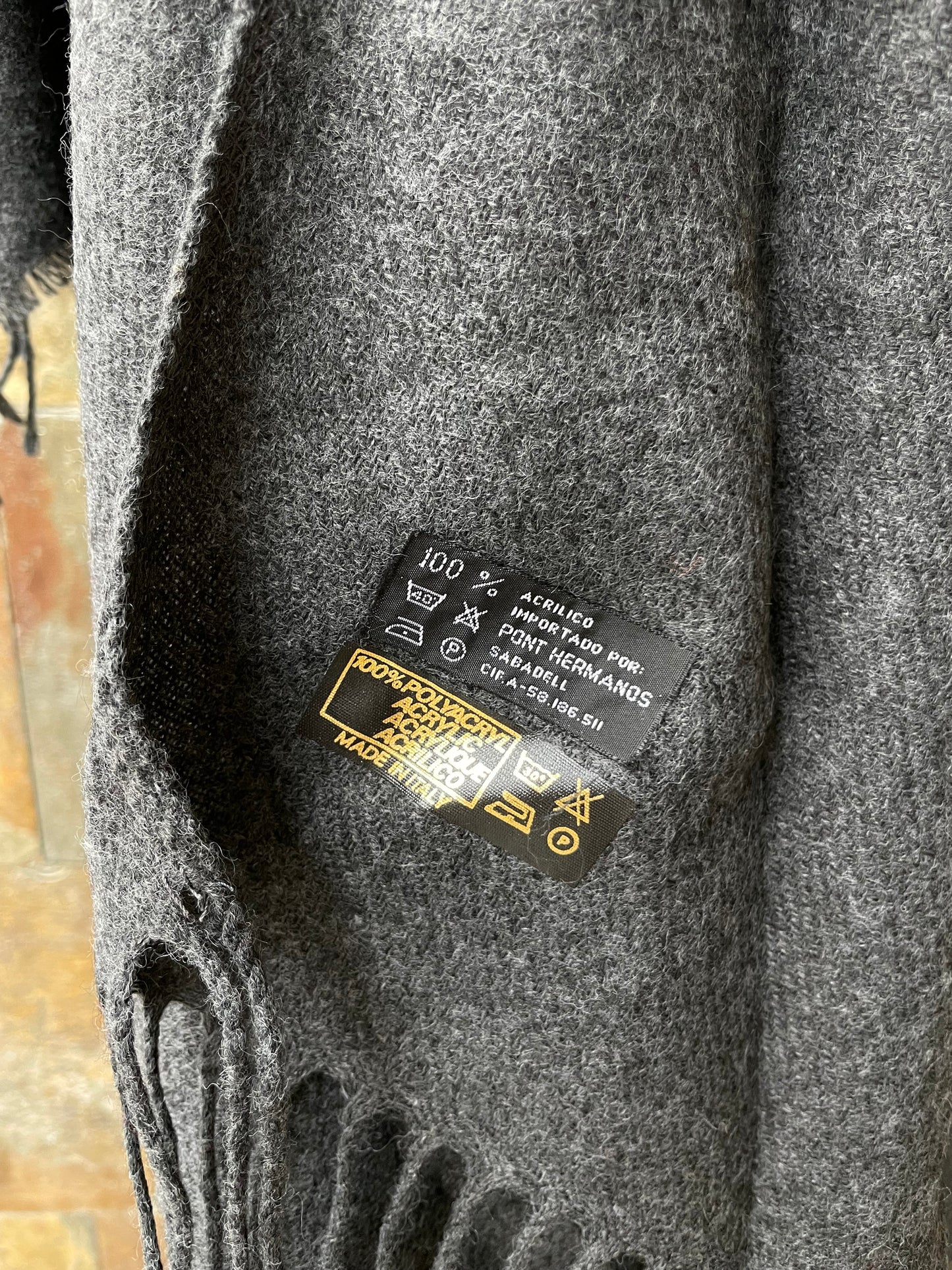 Poncho vintage italiano en color gris - Único en stock