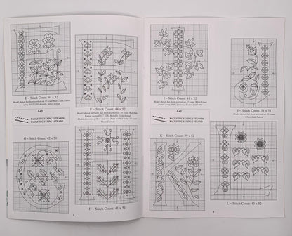 Revista "Alphabet and motif" Blackwork DMC (Instrucciones español)