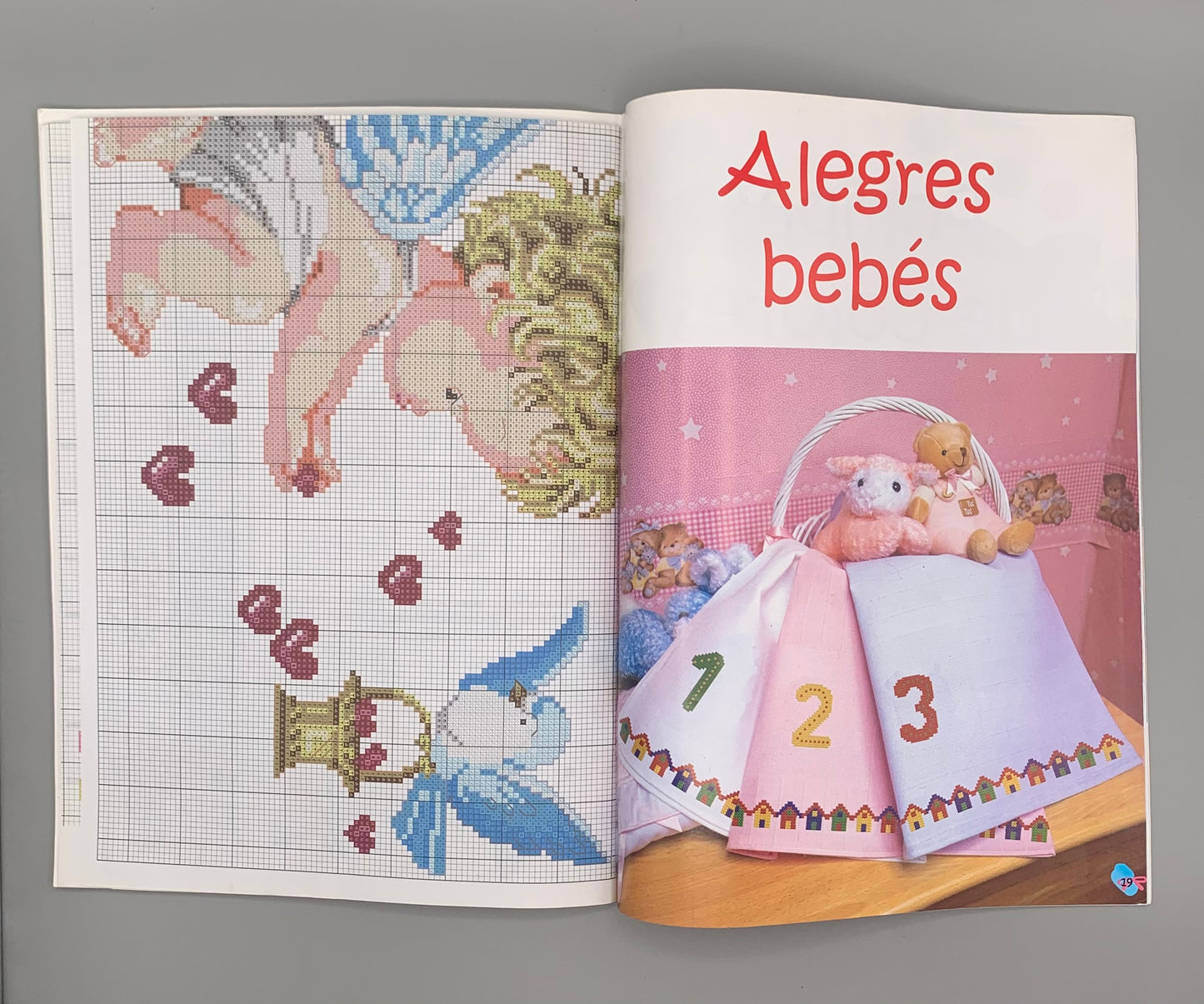 Revista "Punto de cruz bebé" Nº 1 - Editorial LINCRO