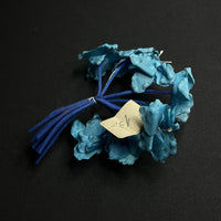 Ramillete de flores años 40 azul claro